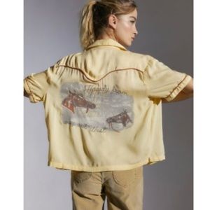 Urban Outfitters Freddie Souvenir Button Down Top Size S